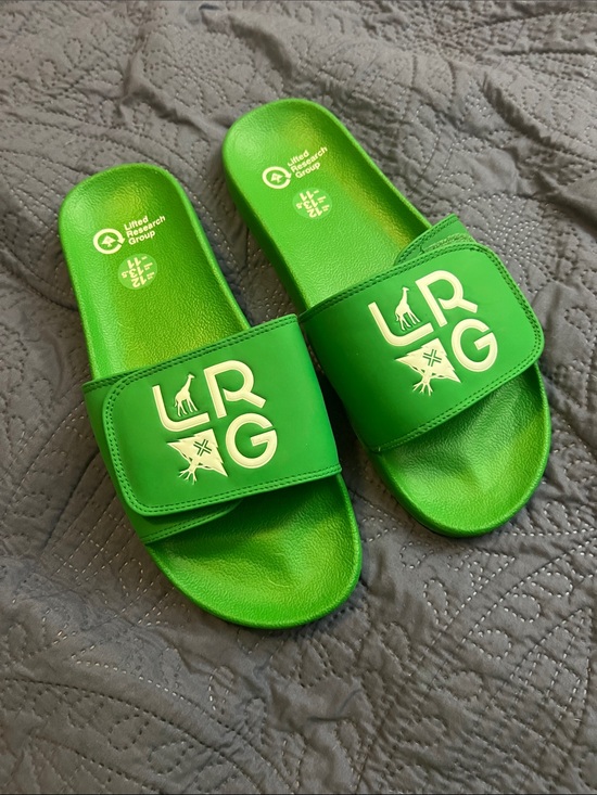 Lrg Other - 🔥LRG GREEN ADJUSTABLE SLIDES